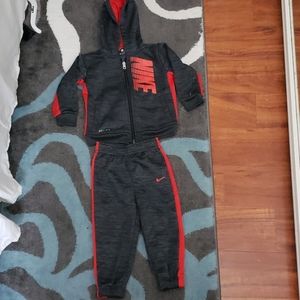 Nike sweatsuit